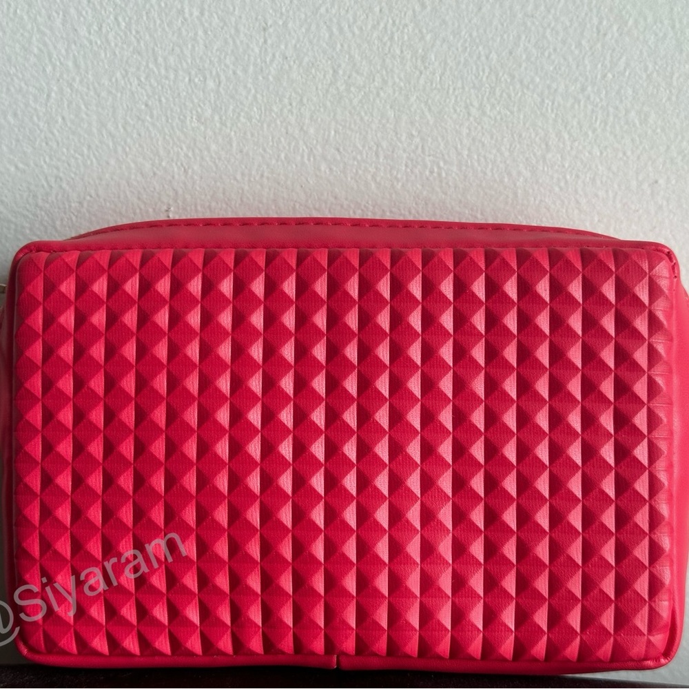 Valentino cosmetic bag - Picture 2 of 5